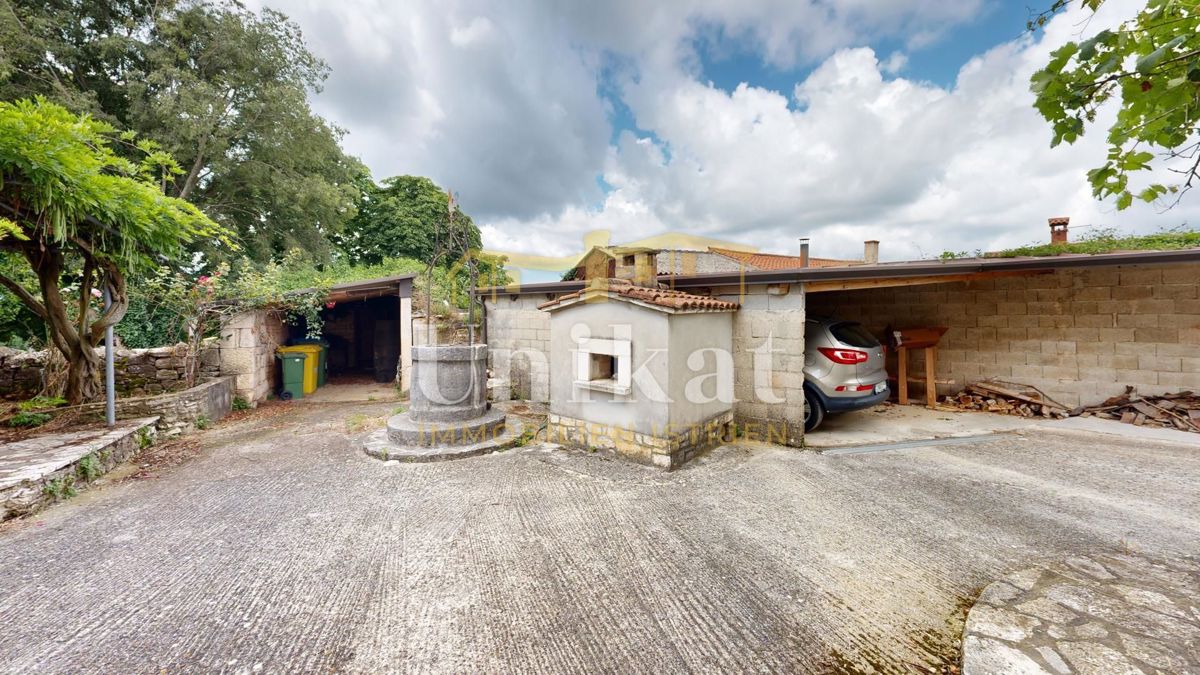 Casa in pietra ristrutturata